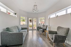 Family Room- click for photo gallery